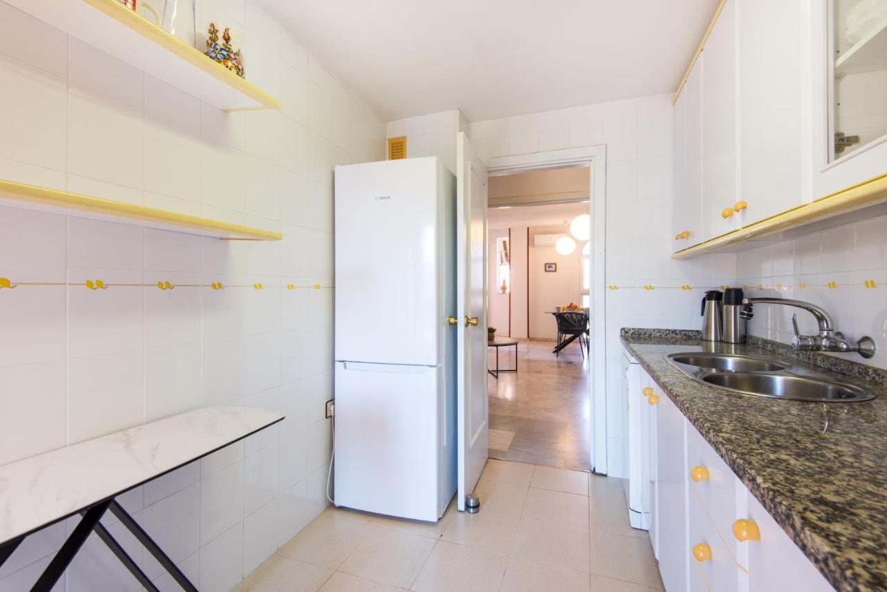 Boliches Center Apartment Next To The Beach, Parking, Pool & Terrace Фуенхірола Екстер'єр фото