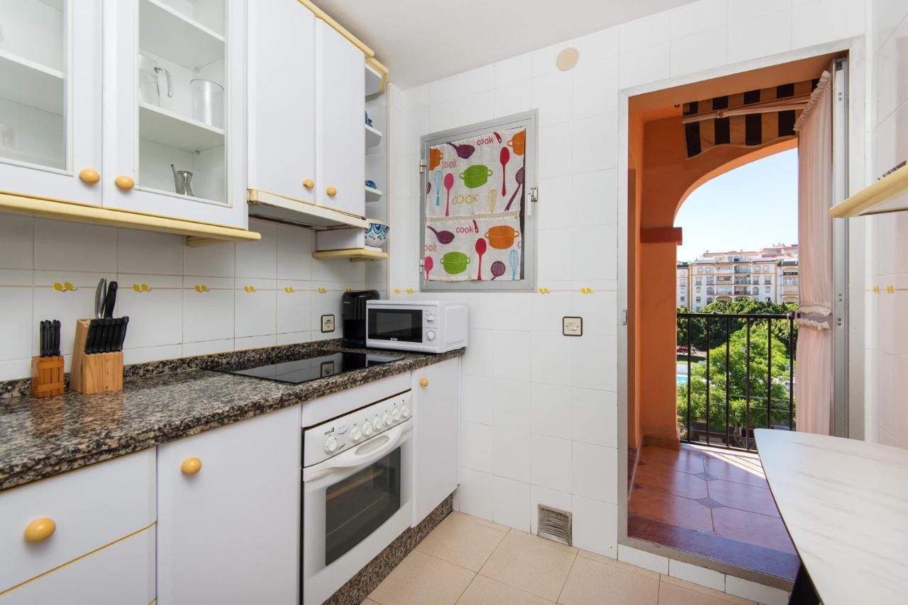 Boliches Center Apartment Next To The Beach, Parking, Pool & Terrace Фуенхірола Екстер'єр фото