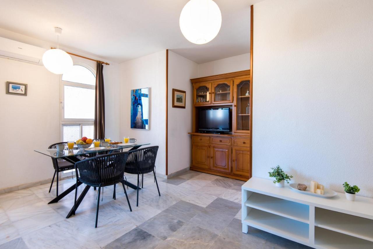 Boliches Center Apartment Next To The Beach, Parking, Pool & Terrace Фуенхірола Екстер'єр фото